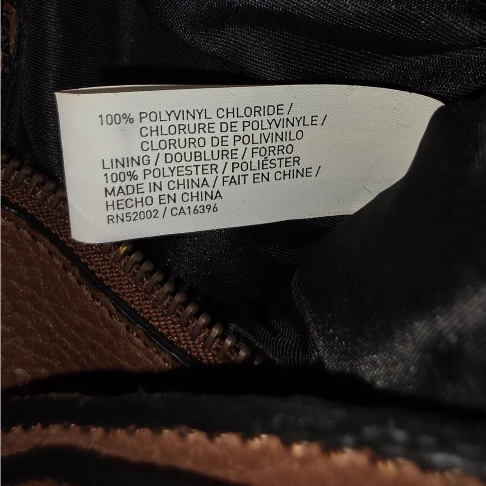 Liz Claiborne Tan Duffel Bag